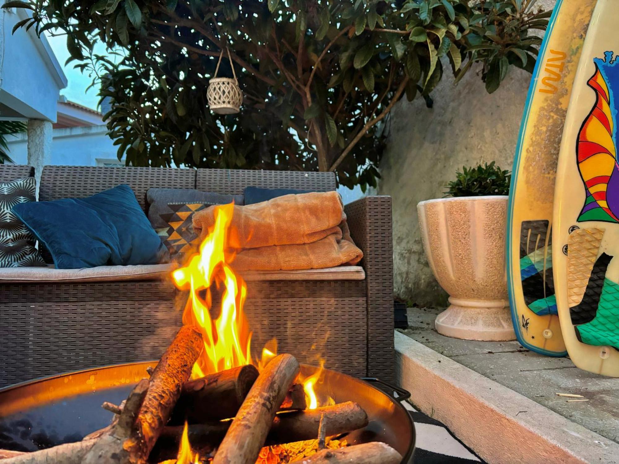 Coastal Garden Paradise Retreat- 6 Min From The Beach Charneca  Zewnętrze zdjęcie