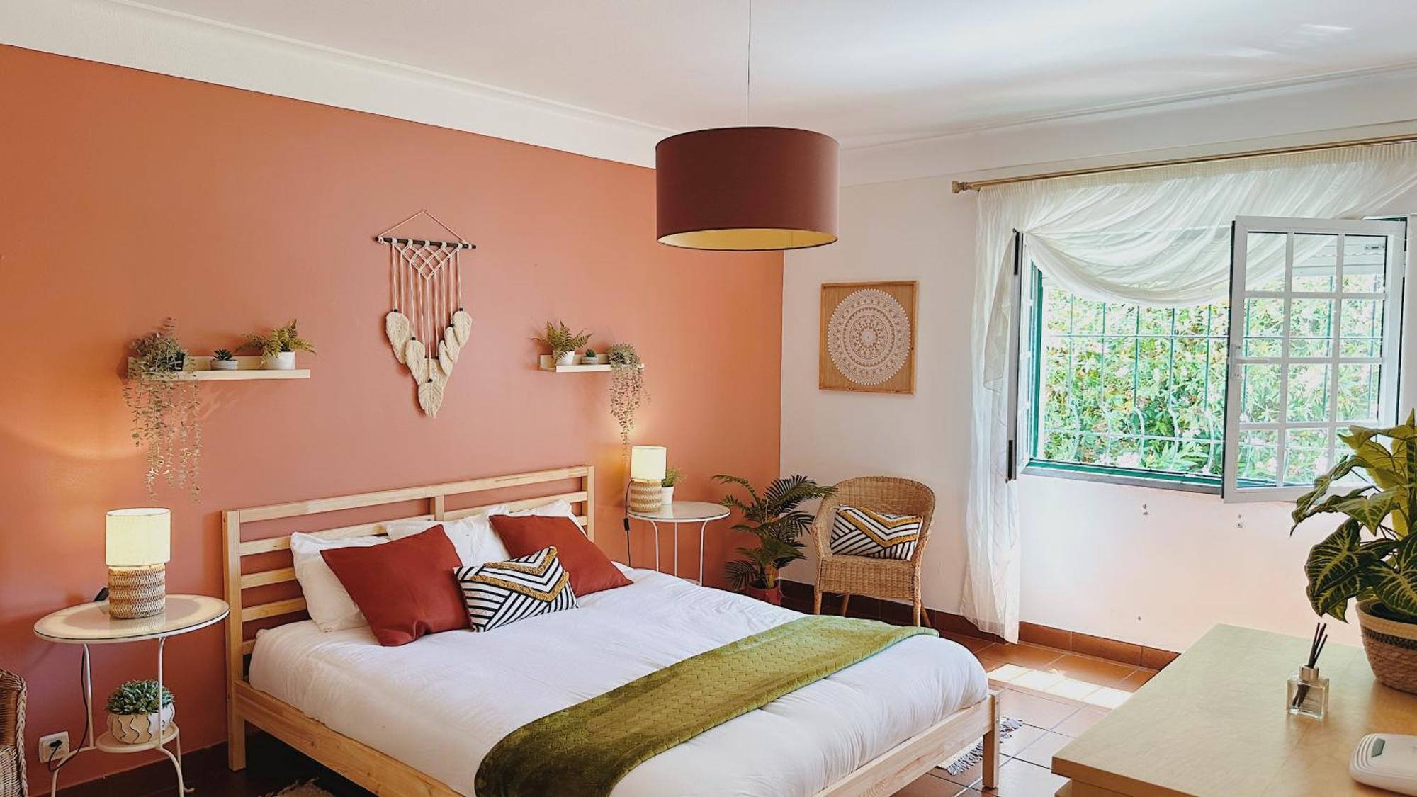 Coastal Garden Paradise Retreat- 6 Min From The Beach Charneca  Zewnętrze zdjęcie